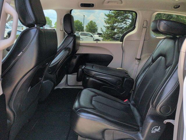 2024 Chrysler Pacifica - $19,850