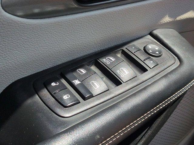2024 Chrysler Pacifica - $19,850