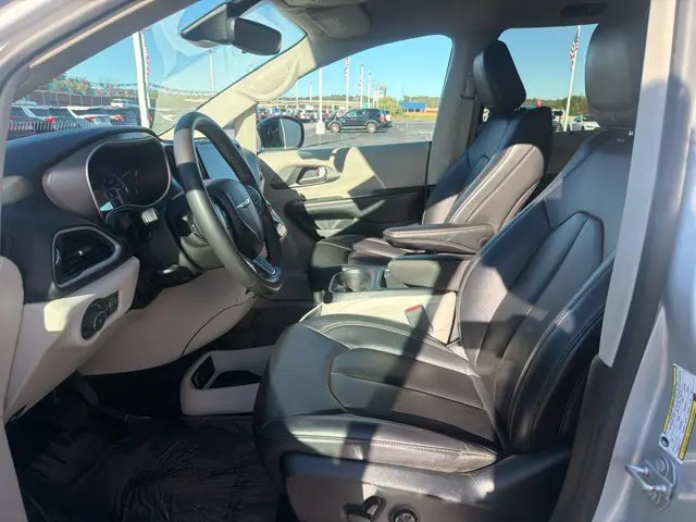 2024 Chrysler Pacifica - $23,480