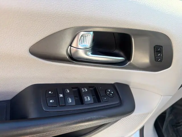 2024 Chrysler Pacifica - $23,480