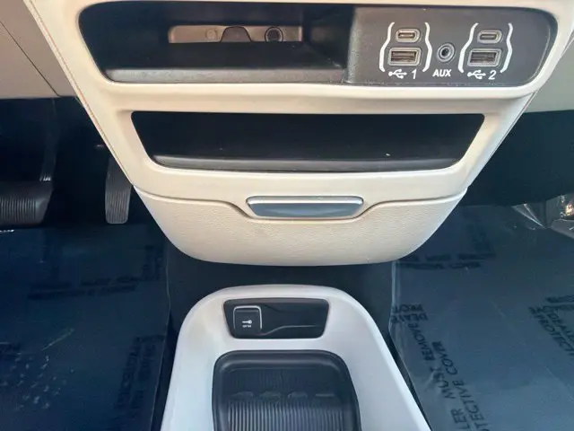 2024 Chrysler Pacifica - $23,480