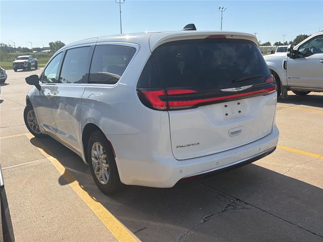 2025 Chrysler Pacifica - $20,499
