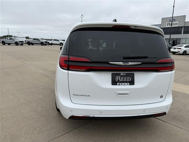 2025 Chrysler Pacifica - $20,499