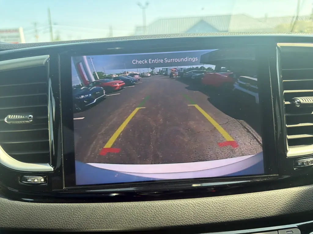 2025 Chrysler Pacifica - $27,995