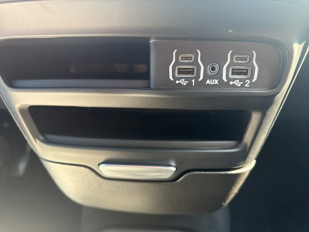 2025 Chrysler Pacifica - $27,995