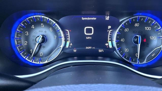 2025 Chrysler Pacifica Select