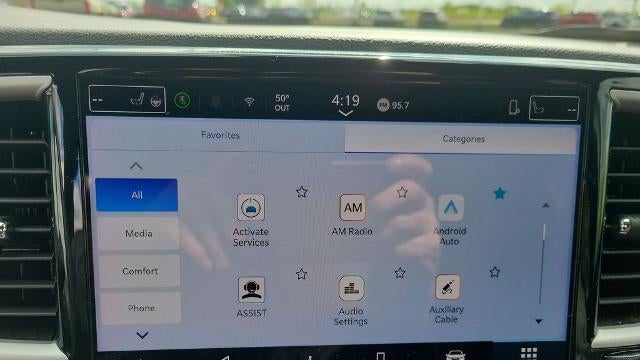 2025 Chrysler Pacifica Select