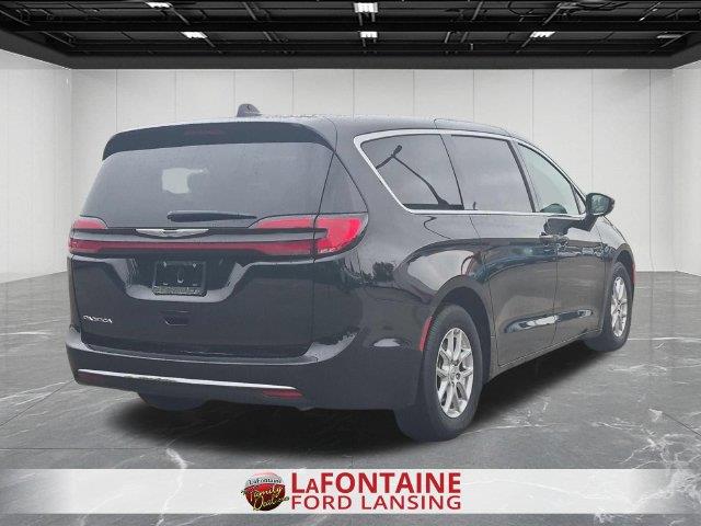 2025 Chrysler Pacifica - $27,350