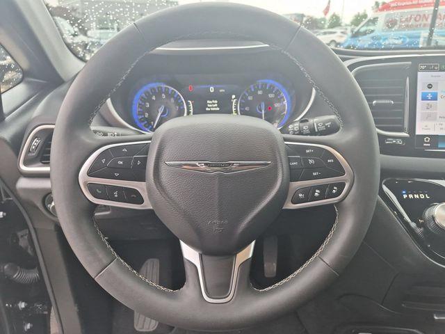 2025 Chrysler Pacifica - $27,350