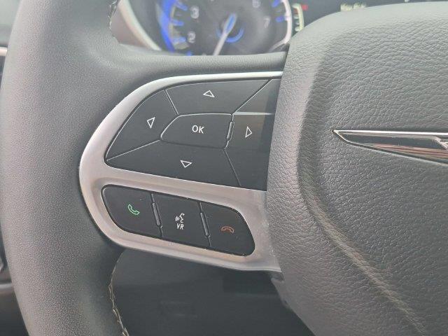 2025 Chrysler Pacifica - $27,350