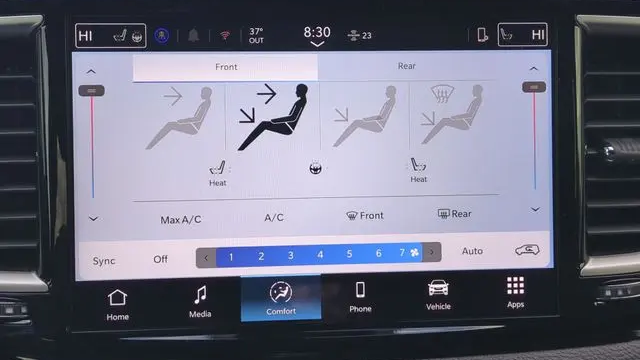 2026 Chrysler Pacifica Select