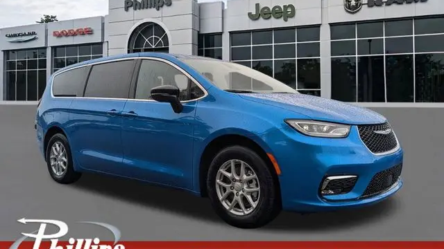 Preowned 2026 Chrysler Pacifica Select for Sale