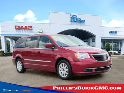 Photo of a 2015 Chrysler Town And Country Touring 4DR Mini-Van for sale