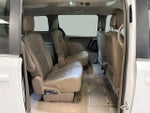 2016 Town and Country Thumbnail 31
