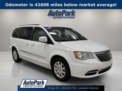 Photo of a 2016 Chrysler Town And Country Touring 4DR Mini-Van for sale