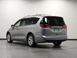 2017 Pacifica Thumbnail 5