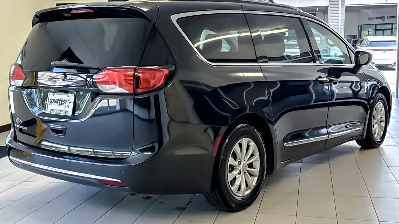 2018 Chrysler Pacifica Touring L