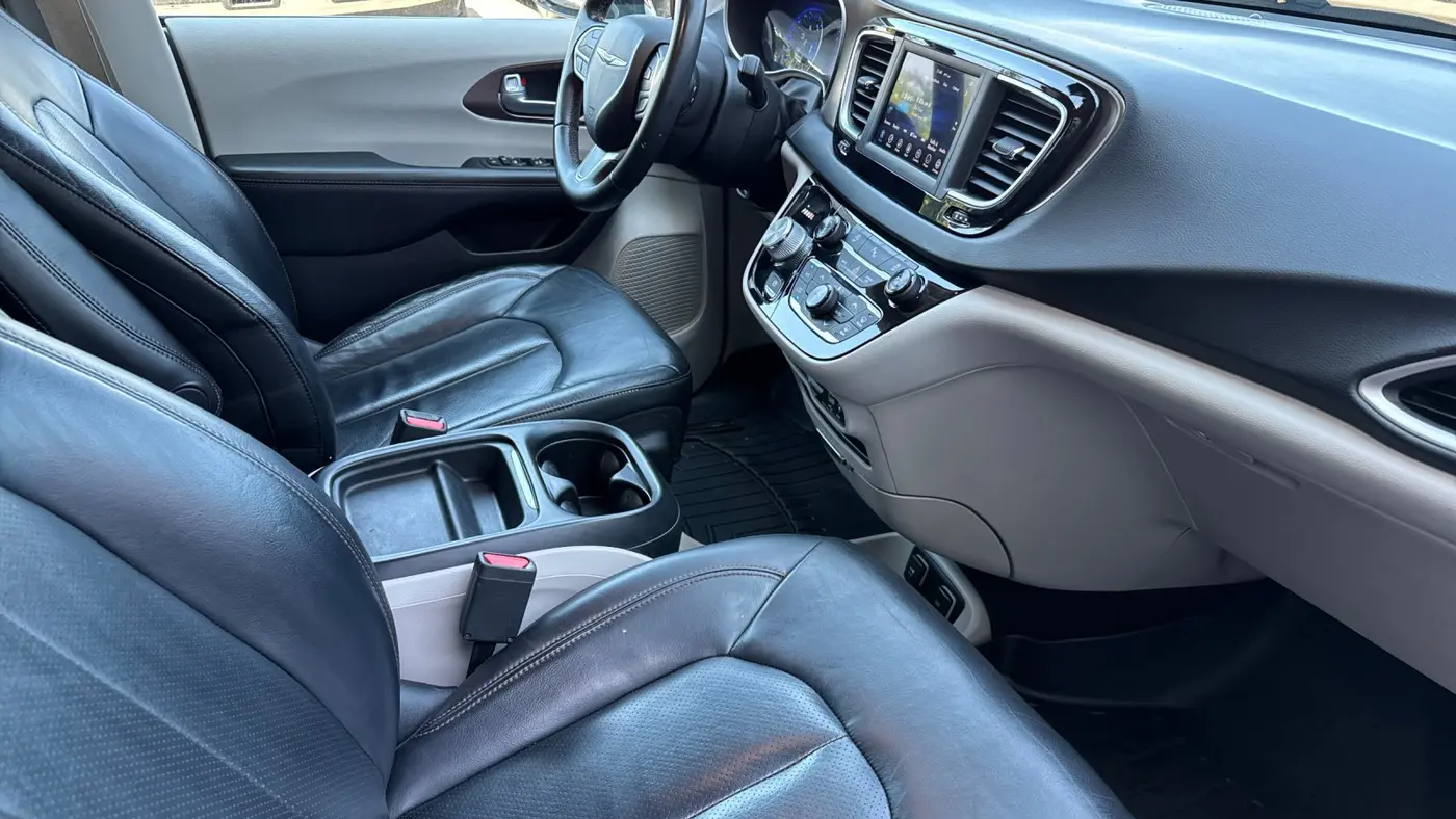 2018 Chrysler Pacifica Touring L