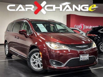 2020 Chrysler Pacifica Touring L 4DR Mini-Van
