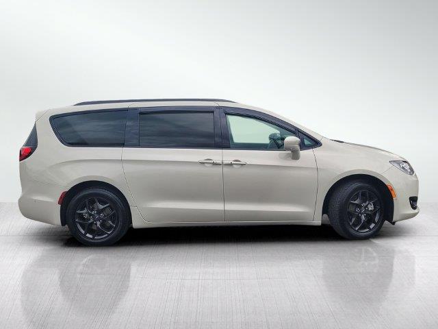 2020 Chrysler Pacifica - $16,448