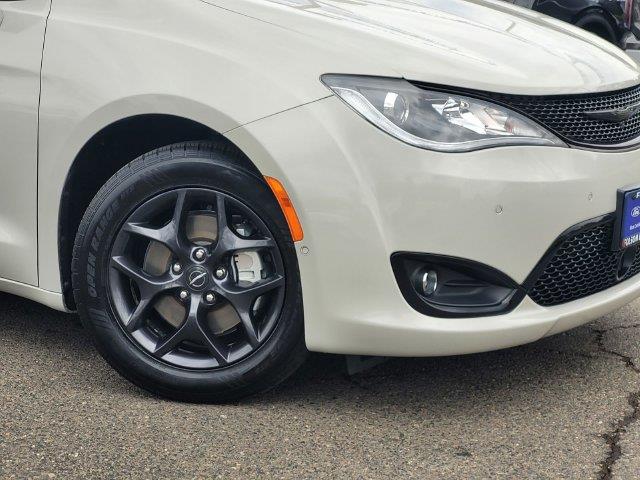 2020 Chrysler Pacifica - $16,448