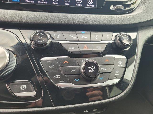 2020 Chrysler Pacifica - $16,448