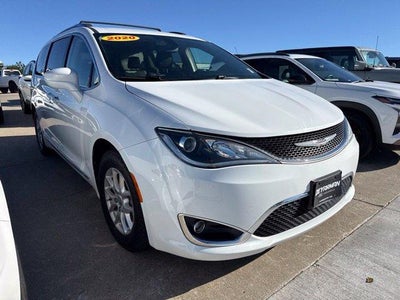 2020 Chrysler Pacifica Touring L 4DR Mini-Van