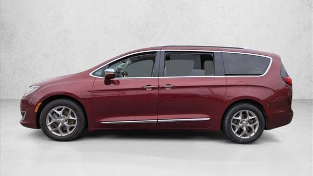 2020 Chrysler Pacifica Touring L