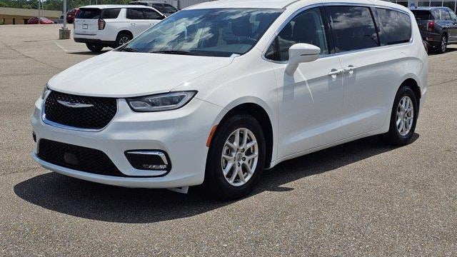 Preowned 2022 Chrysler Pacifica Touring L for Sale