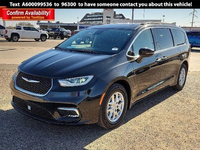 Photo of a 2022 Chrysler Pacifica Touring L 4DR Mini-Van for sale