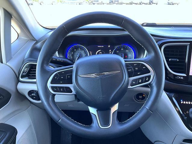 2022 Chrysler Pacifica - $22,945