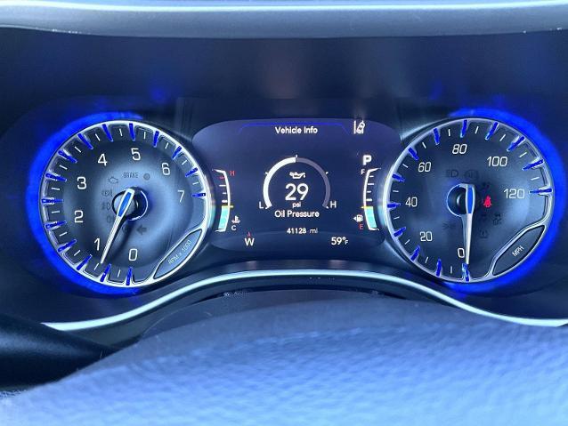 2022 Chrysler Pacifica - $22,945