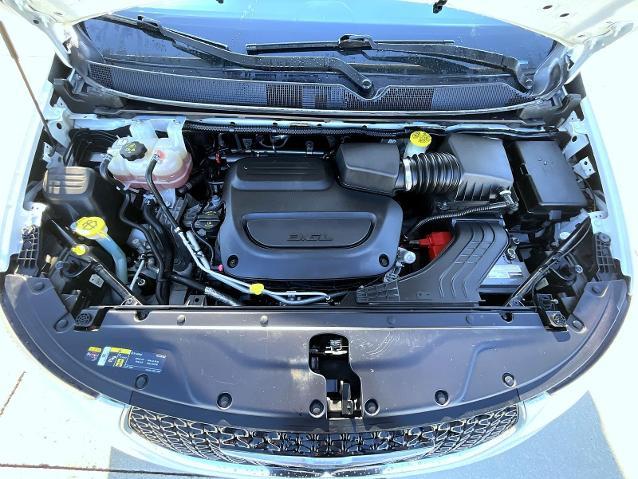 2022 Chrysler Pacifica - $22,945
