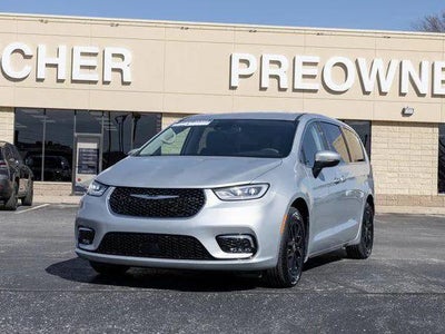 Photo of a 2023 Chrysler Pacifica Touring L 4DR Mini-Van for sale
