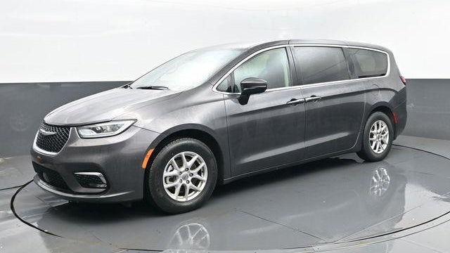 Preowned 2023 Chrysler Pacifica Touring L for Sale