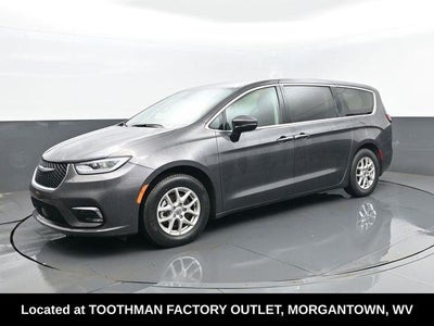 Photo of a 2023 Chrysler Pacifica Touring L 4DR Mini-Van for sale