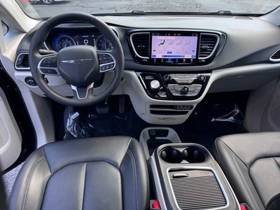 2023 Chrysler Pacifica Touring L 4DR Mini-Van