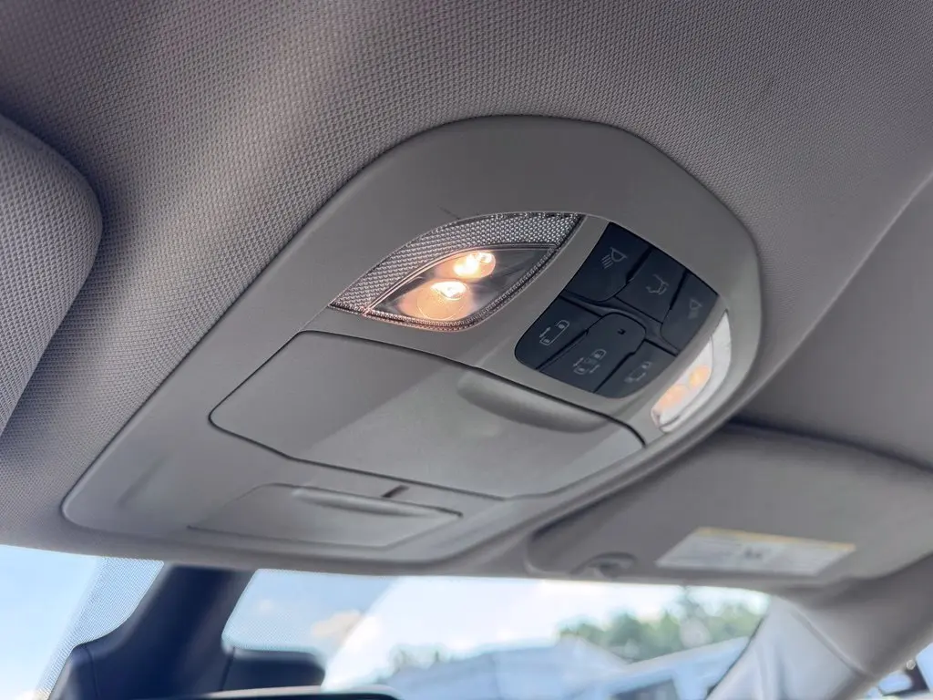 2023 Chrysler Pacifica - $19,703