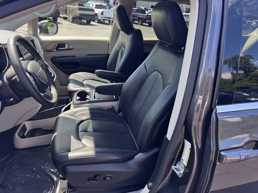 2023 Chrysler Pacifica - $19,703