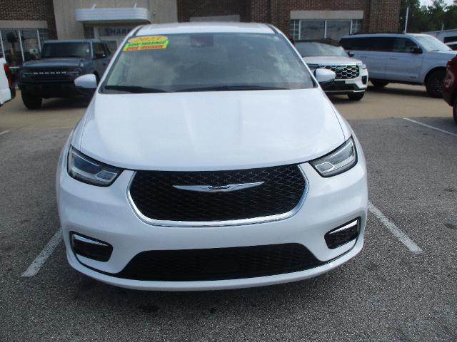 2023 Chrysler Pacifica - $29,987