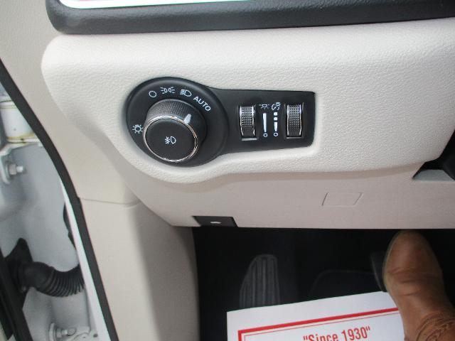 2023 Chrysler Pacifica - $29,987