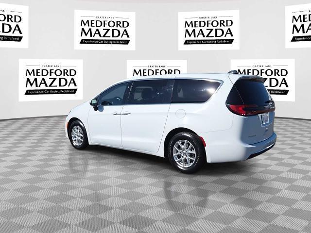 2023 Chrysler Pacifica - $22,235