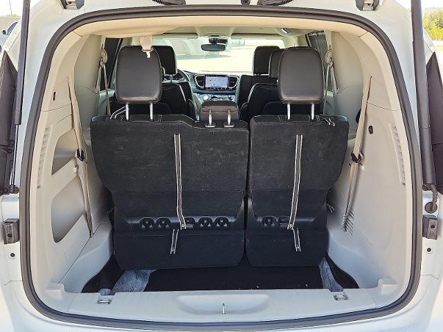 2023 Chrysler Pacifica - $18,891