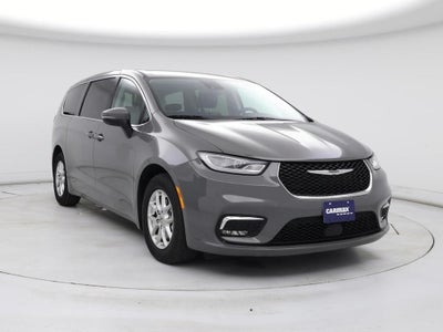 Photo of a 2023 Chrysler Pacifica Touring L 4DR Mini-Van for sale