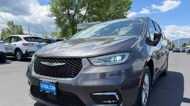 Preowned 2023 Chrysler Pacifica Touring L for Sale