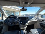 2023 Pacifica Thumbnail 28