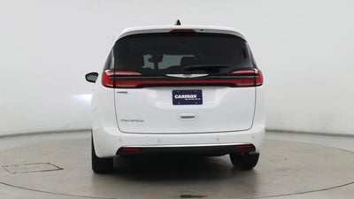 Photo of a 2024 Chrysler Pacifica Touring L 4DR Mini-Van for sale