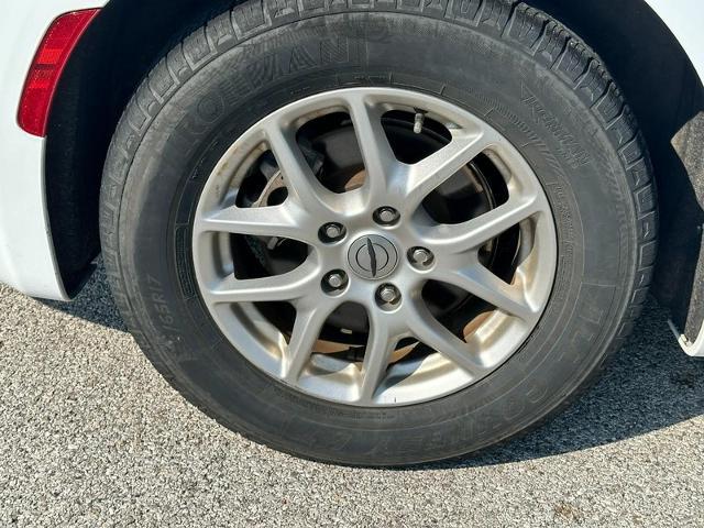 2024 Chrysler Pacifica - $21,812