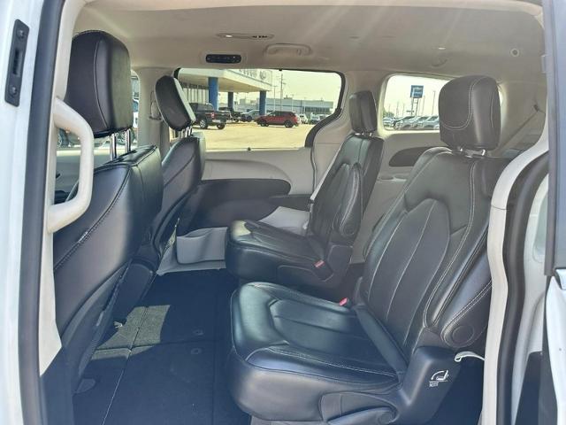 2024 Chrysler Pacifica - $21,812