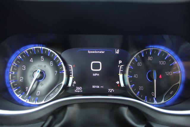2024 Chrysler Pacifica - $25,890